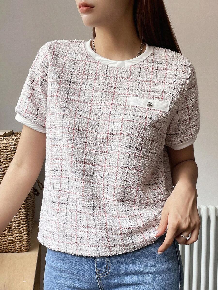 DAZY Plaid Print Round Neck Tee