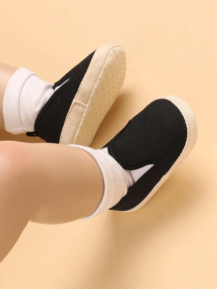 Scarpe in tela stile coreano antiscivolo unisex per bambini, adatte per la primavera e l'autunno, con suola morbida, idonee per bambini da 0 a 1 anno