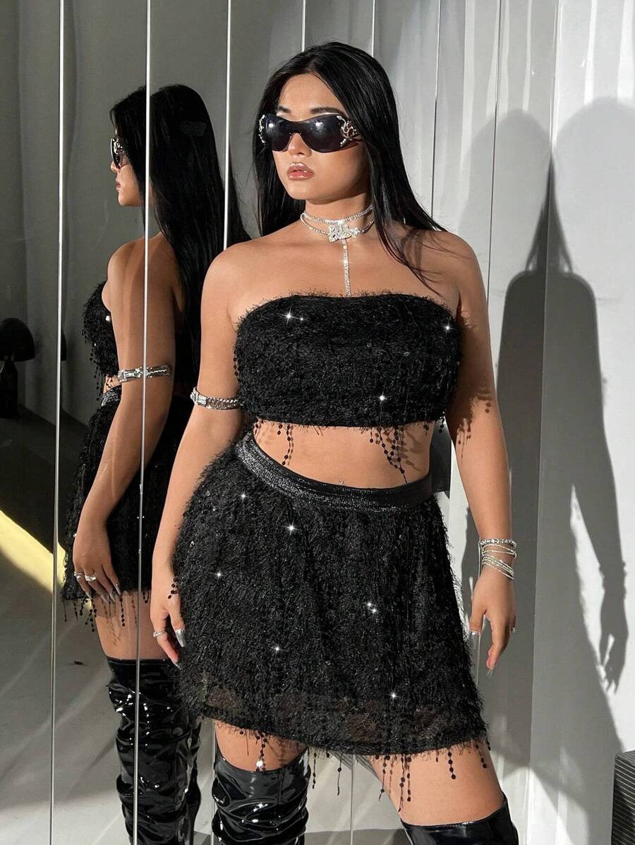 SHEIN ICON Plus Fuzzy Tube Top & Skirt