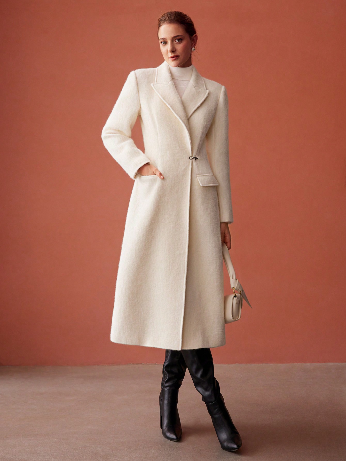 WOOL-BLEND HOOK CLASP COAT｜Motf