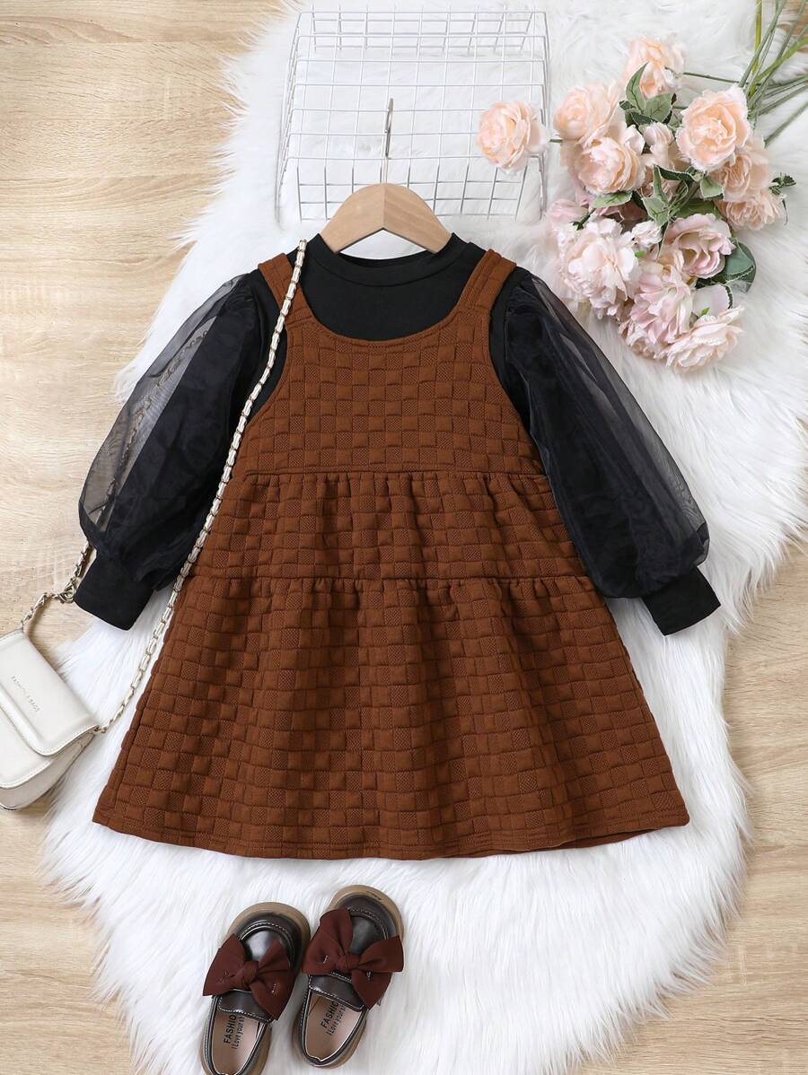 SHEIN Kleine Mädchen Kontrast Mesh T-Shirt mit Laternenärmeln und einfarbiges Kleid