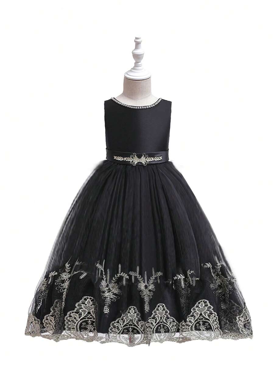 SHEIN Chica preadolescente Vestido de fiesta de malla con bordado