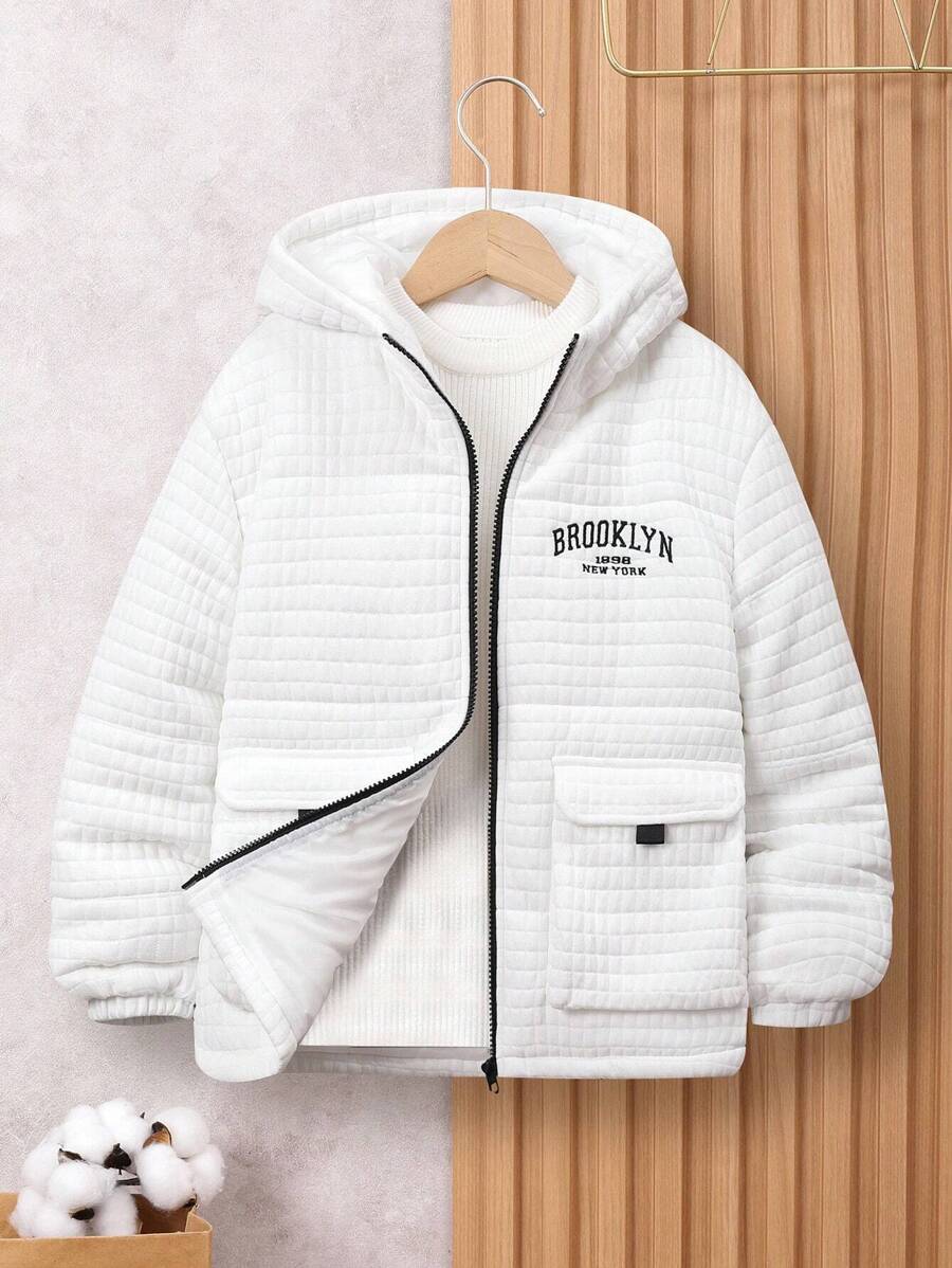 SHEIN Casaco acolchoado com capuz e bolso com aba bordado com letras e zíper para menino pré-adolescente