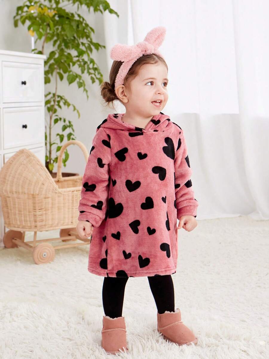 SHEIN Baby Girl Heart Print Hooded Flannel Dress