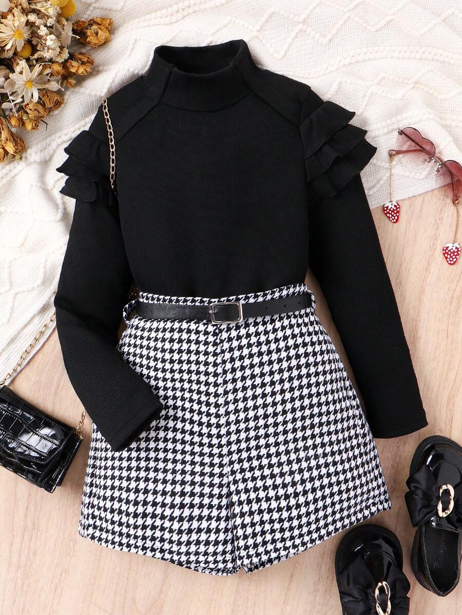 SHEIN Tween Girl Ruffle Trim Tee & Houndstooth Print Shorts Without Belt