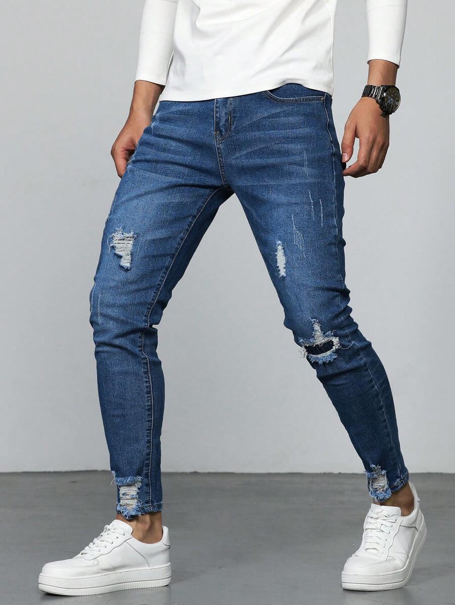 Manfinity LEGND Men's Ripped Casual Slim Fit Jeans With Tapered Leg