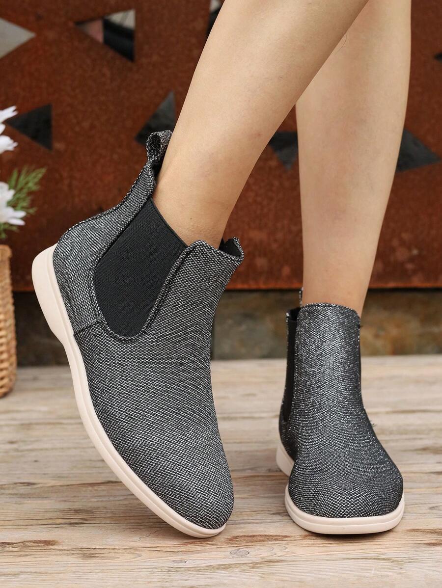 Women's Elegant Chelsea Boots, Fall/winter, Thin Plush Lining, Elastic Design, Flat Sole, Shiny Look, Ankle Boots