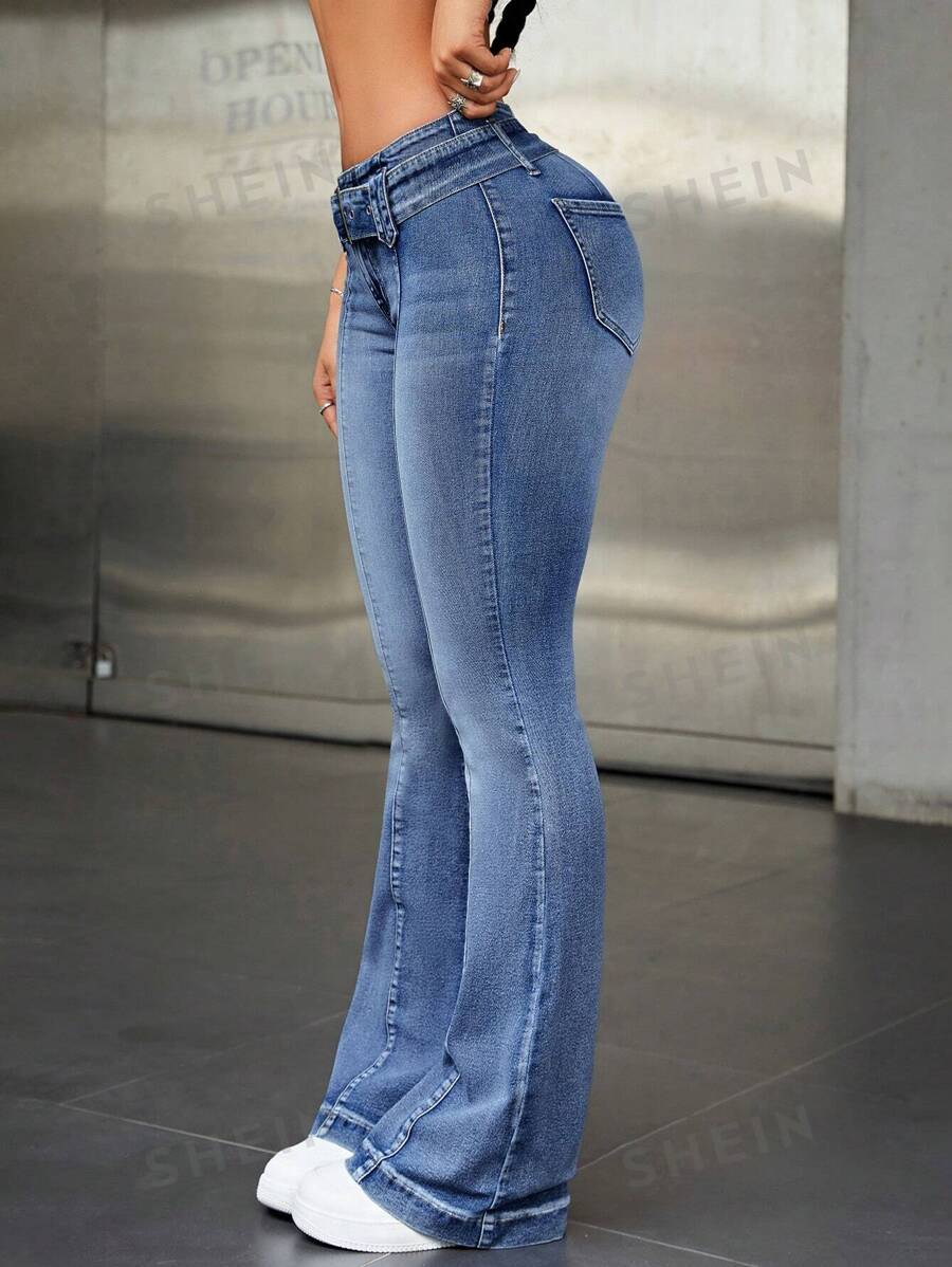 SHEIN ICON Jeans Acampanados Con Cinturón Para Mujer