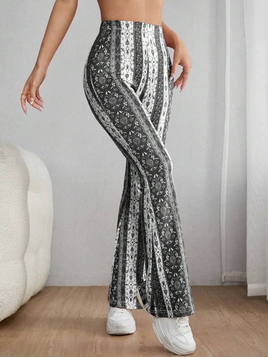 SHEIN PETITE Graphic Print Flare Leg Spring Women Pants