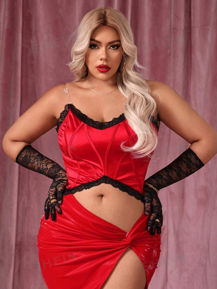 SHEIN SXY Talla Grande Top Corto Con Decoración De Encaje Y Bloques De Color