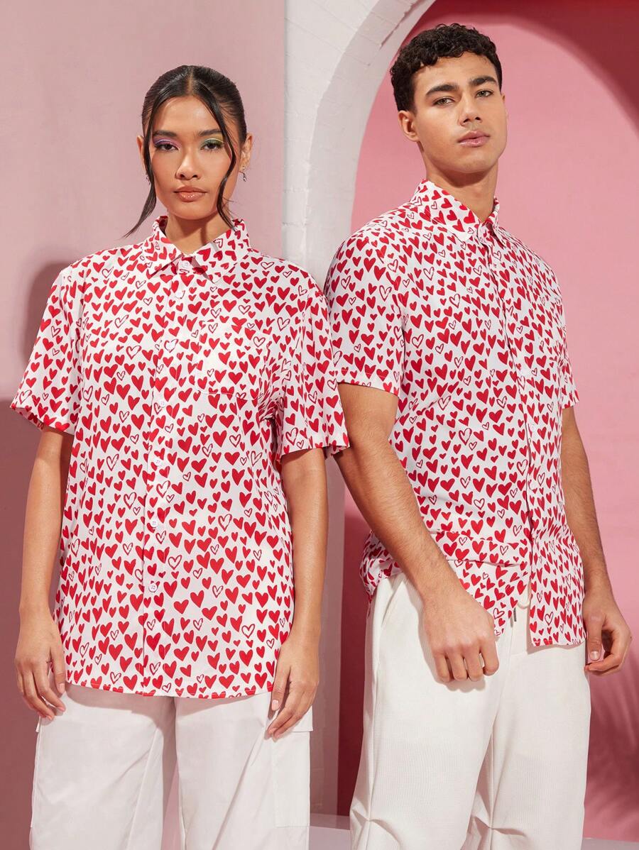 Manfinity Unisex Camisa Casual Tejida Estampada Con Corazones Para Hombre