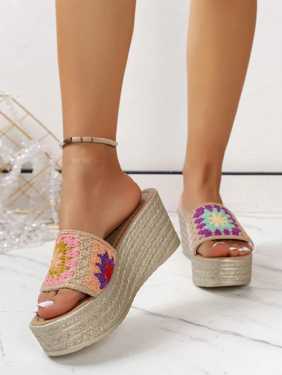 New Arrival Women'S Leisure Holiday Style Linen Wedge Heel Slippers With Flower Embellishment On Thick Sole