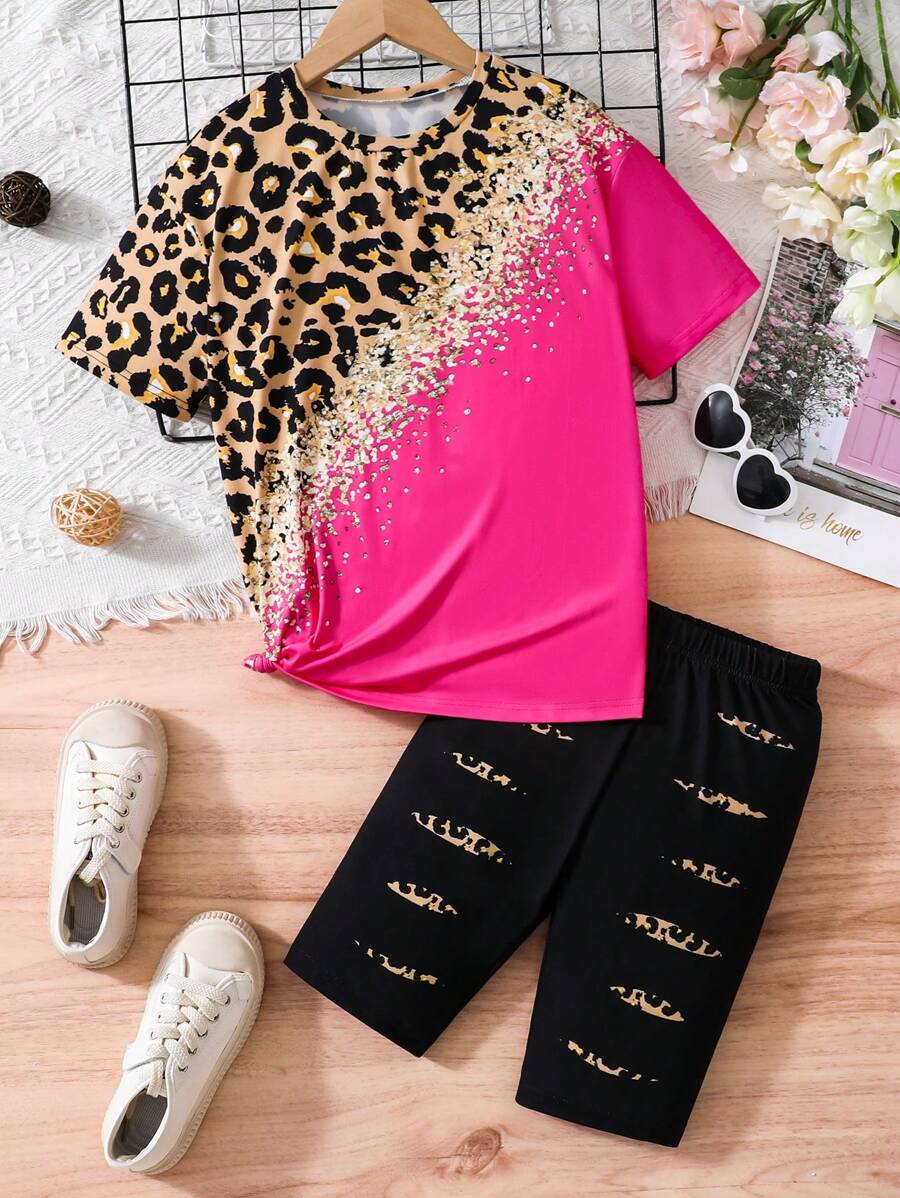 SHEIN Conjunto De Dos Piezas Para Niñas Preadolescentes De Top Y Shorts Con Estampado De Leopardo Y Parches