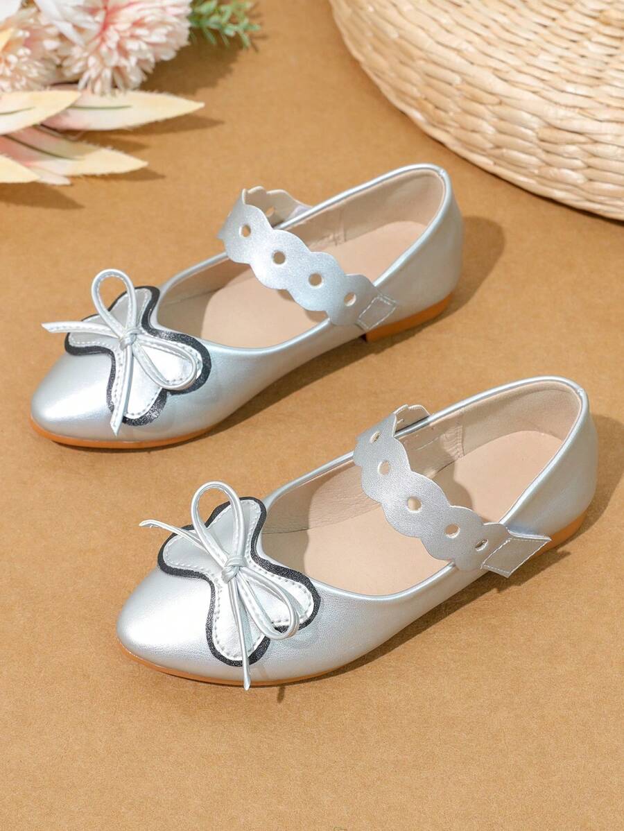 Fashionable Silver Color Children Flat Shoes