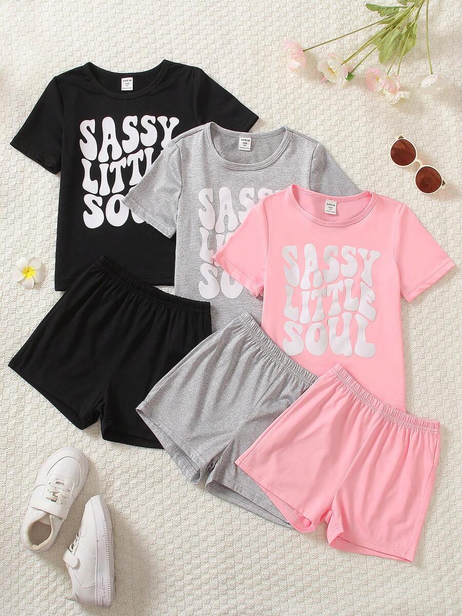 SHEIN Young Girls' Slogan Printed Short Sleeve T-Shirt And Shorts Set
