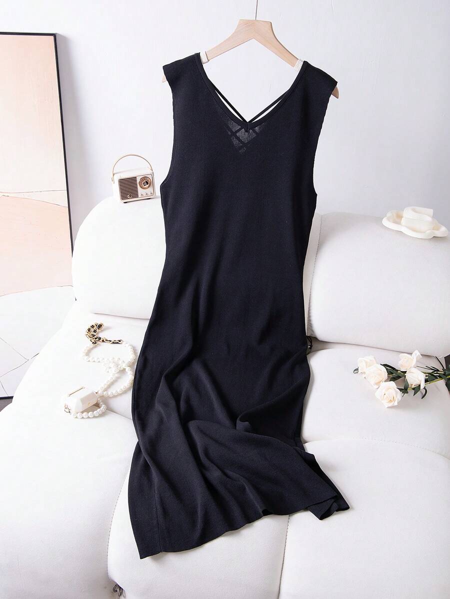 SHEIN Clasi Plus Size Solid Color Sleeveless Sweater Dress