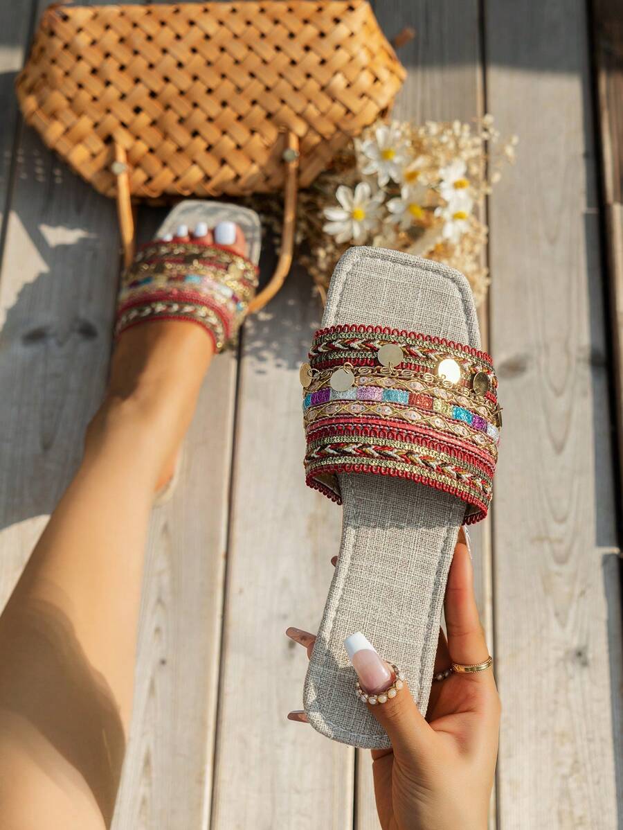 WRCVS Women Summer Flat Sandals With Chain Embroidery Sandals, Beige Flat Slippers Bohemian Retro Beaded Slippers Beach Shoes, Random Weaving Pattern