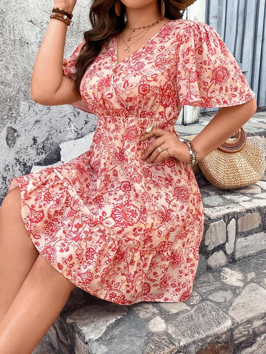 SHEIN Frenchy Plus Size Women's Boho Floral Print Lace Panel Summer