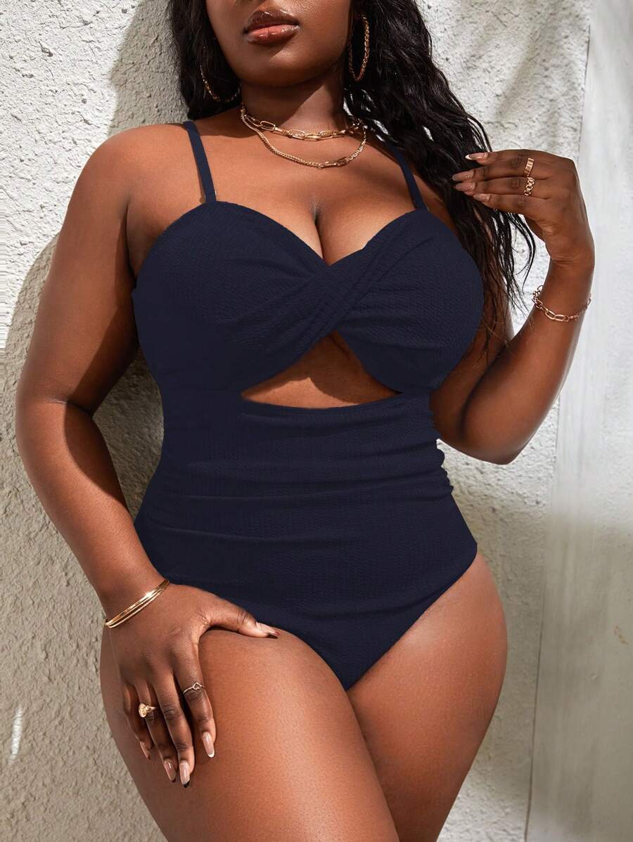 Slaydiva Summer Beach Plus Size One-Piece Swimsuit With Twisted Front Detail And Cut-Out Design