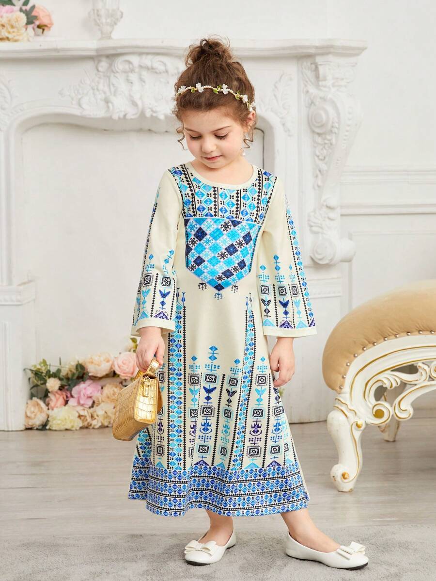 SHEIN Robe Longue De Style Bohème Pour Les Jeunes Filles Avec Détails D'impression Géométrique