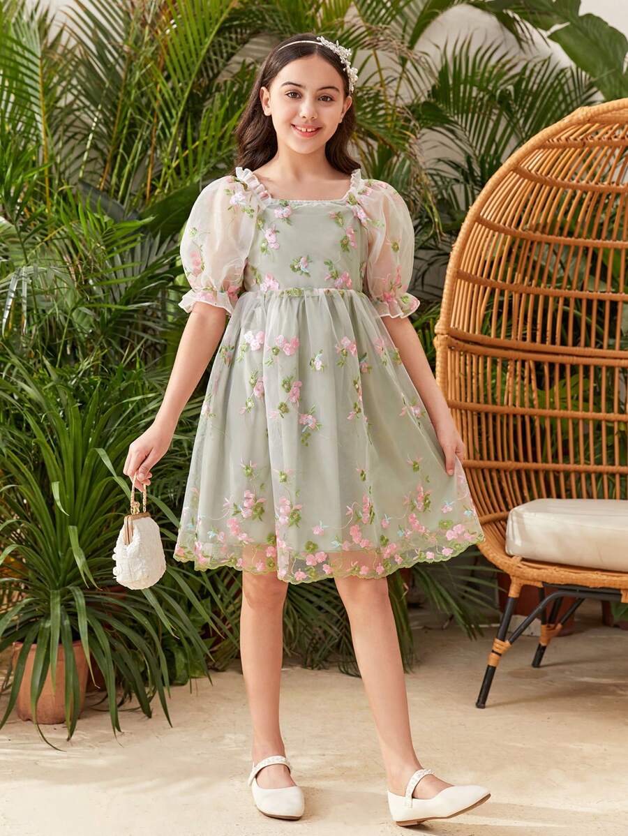 SHEIN Tween meisje Geborduurde bloemen Bubbel Mouw Jurken