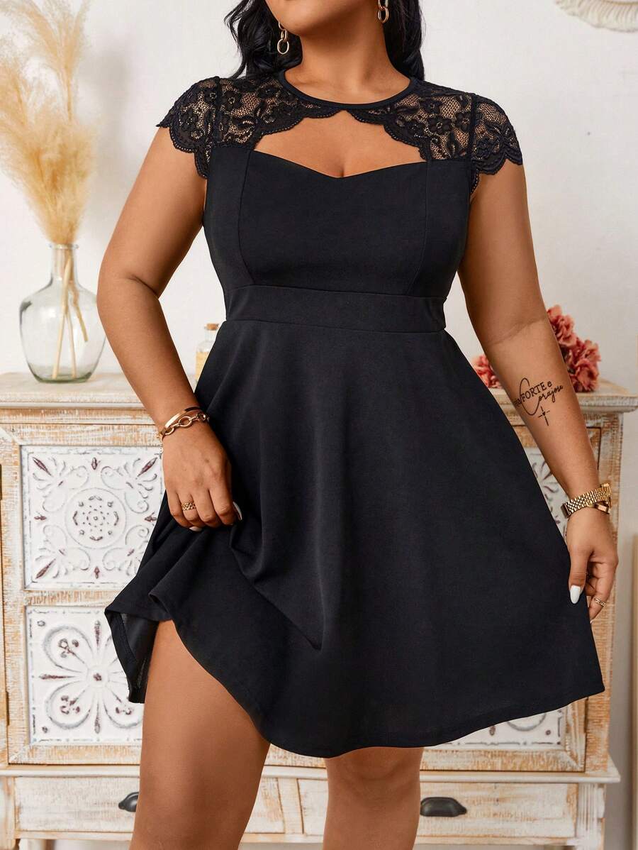 Celure Plus Size Hollow Out Lace Bodice Dress