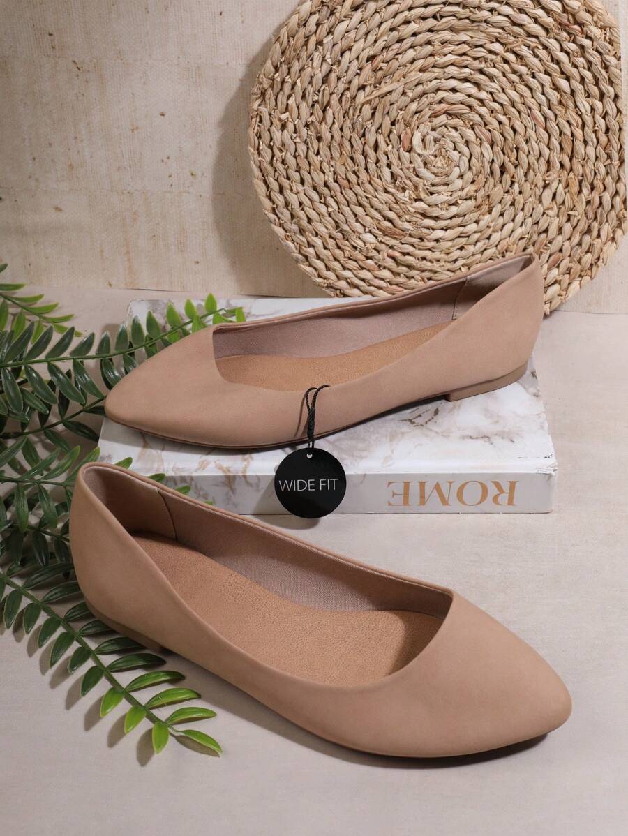 SHUZIA Wide Fit Minimalist Ballerina Flats