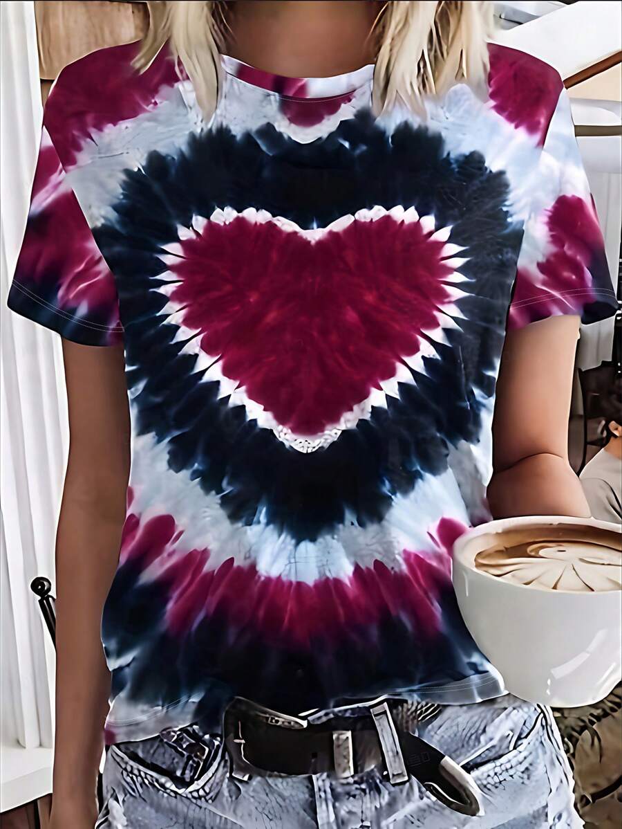 SHEIN Heart Pattern All-Over Printed Short Sleeve T-Shirt Graphic Tees Women Tops