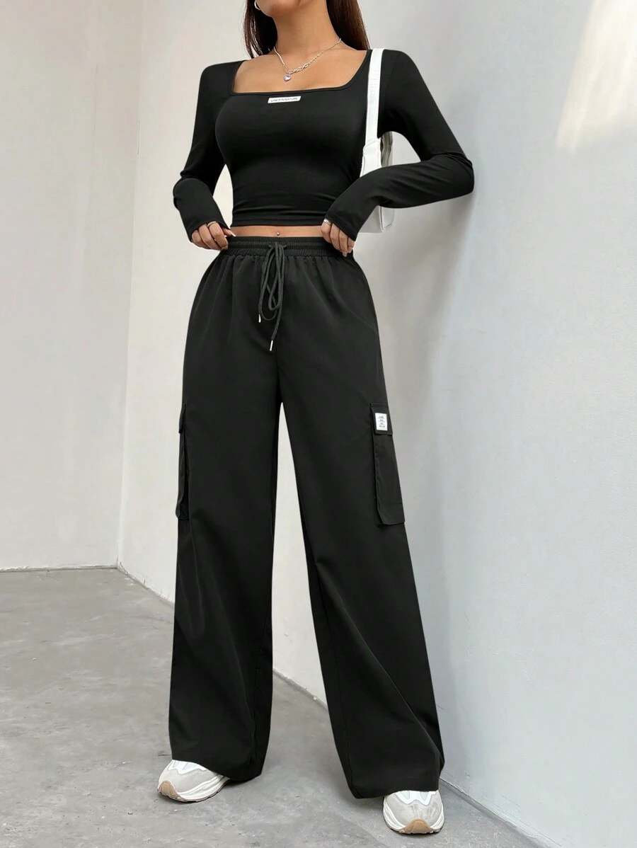 SHEIN EZwear Slim-fit T-shirt met patchwork, vierkante kraag en cargobroek