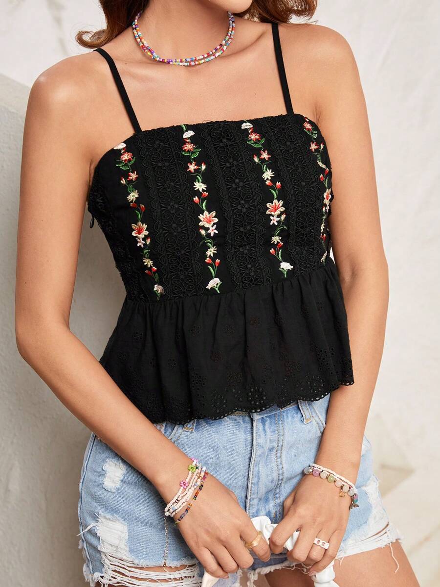 Soleia Haut De Camisole Brodé Floral Vintage