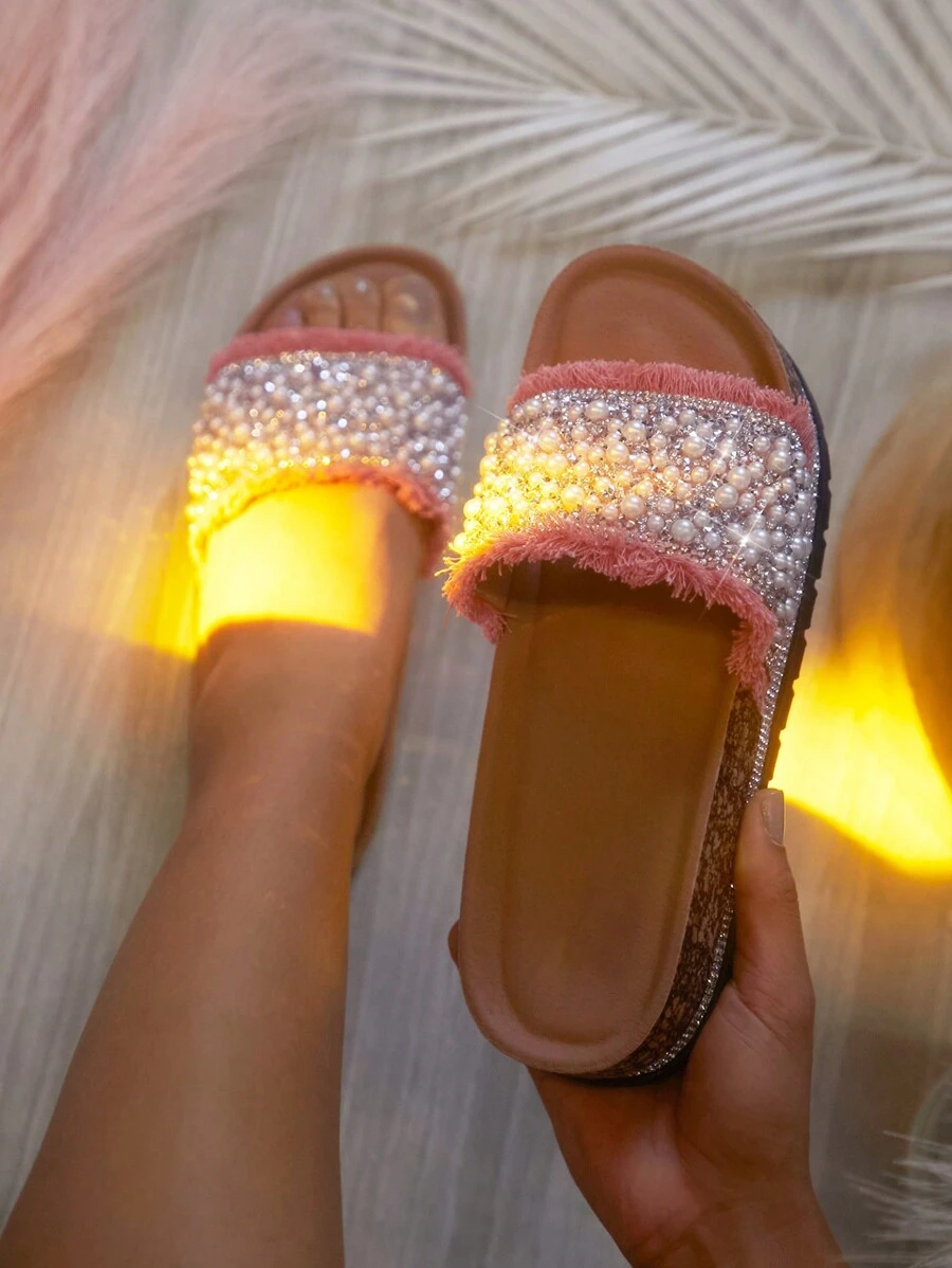 SHUZIA Women's Fashion Rhinestone & Faux Pearl Decor Flat Sandals