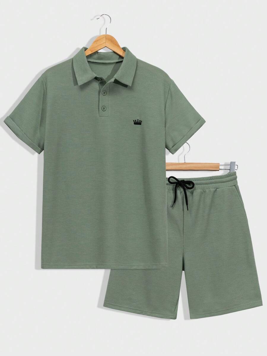 RueChic Ensemble De Chemises À Manches Courtes Et De Shorts Pour Hommes, Avec Broderies De Couronne