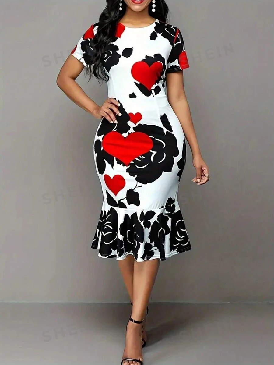 Vestido De Talla Grande Para Mujeres Con Estampado Floral Con Un Corazón En El Dobladillo En Forma De Cola De Sirena