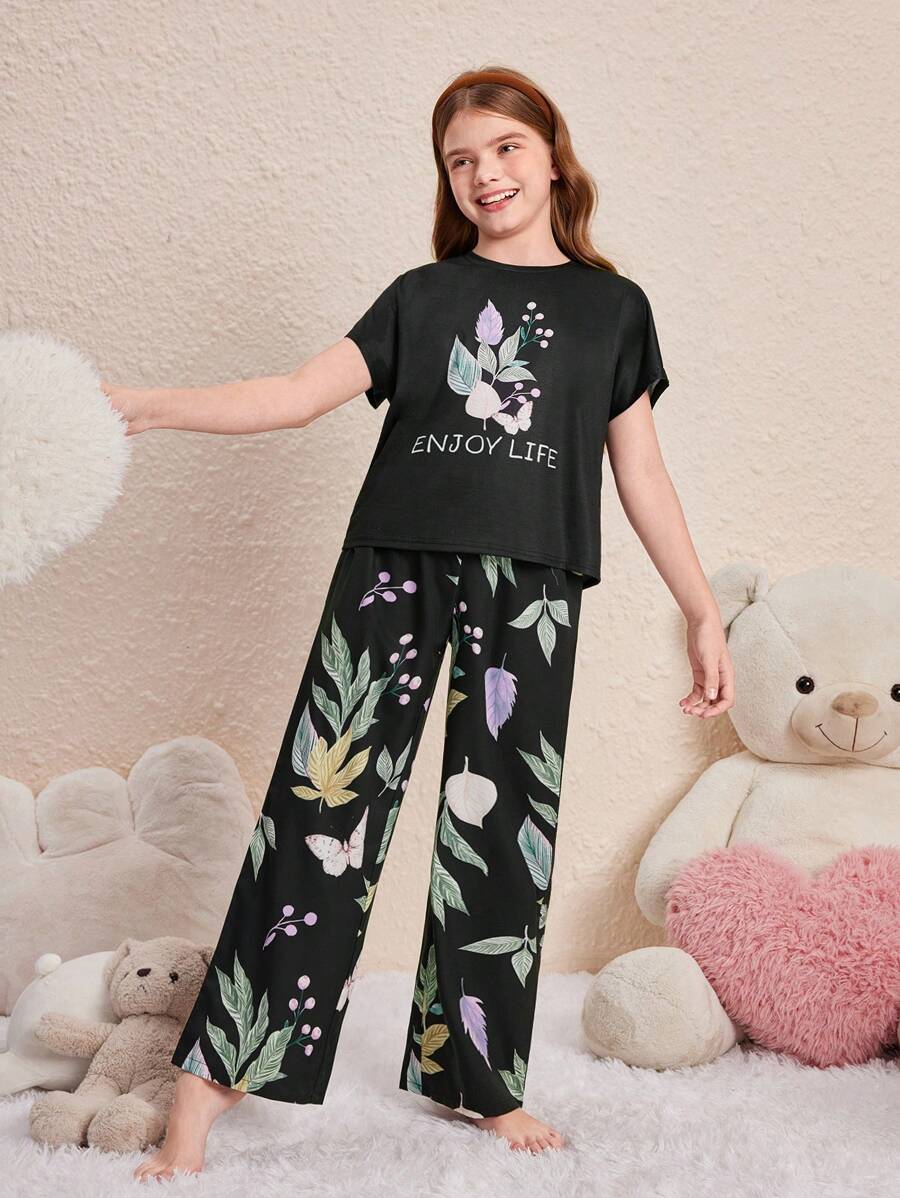 SHEIN Tween Girl Fresh Floral Pattern Round Neck Short Sleeve Top And Knit Loose Casual Pajama Set With Long Pants