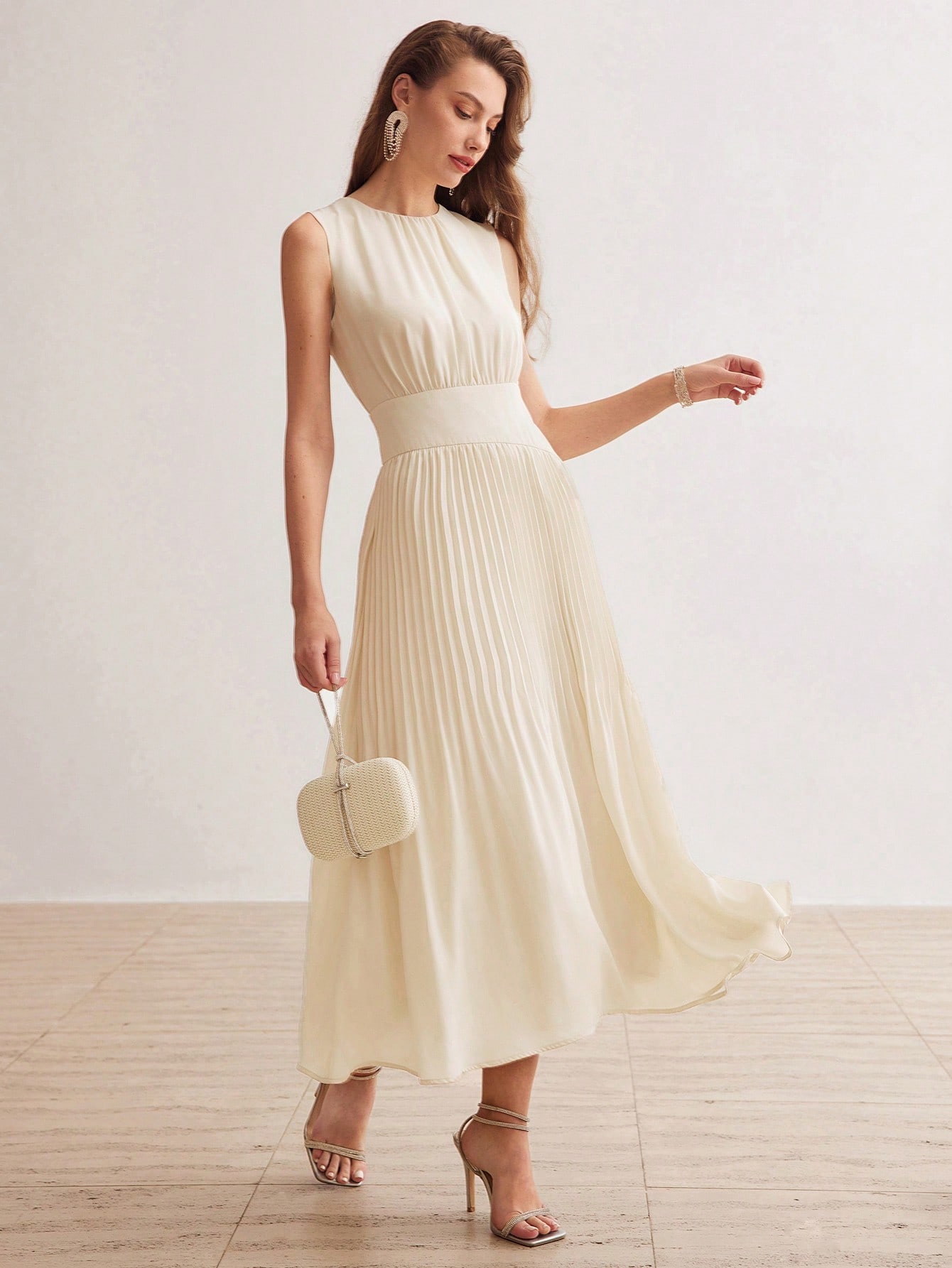SOLID FOLD PLEATED DRESS,SUMMER OUTFITS｜Motf