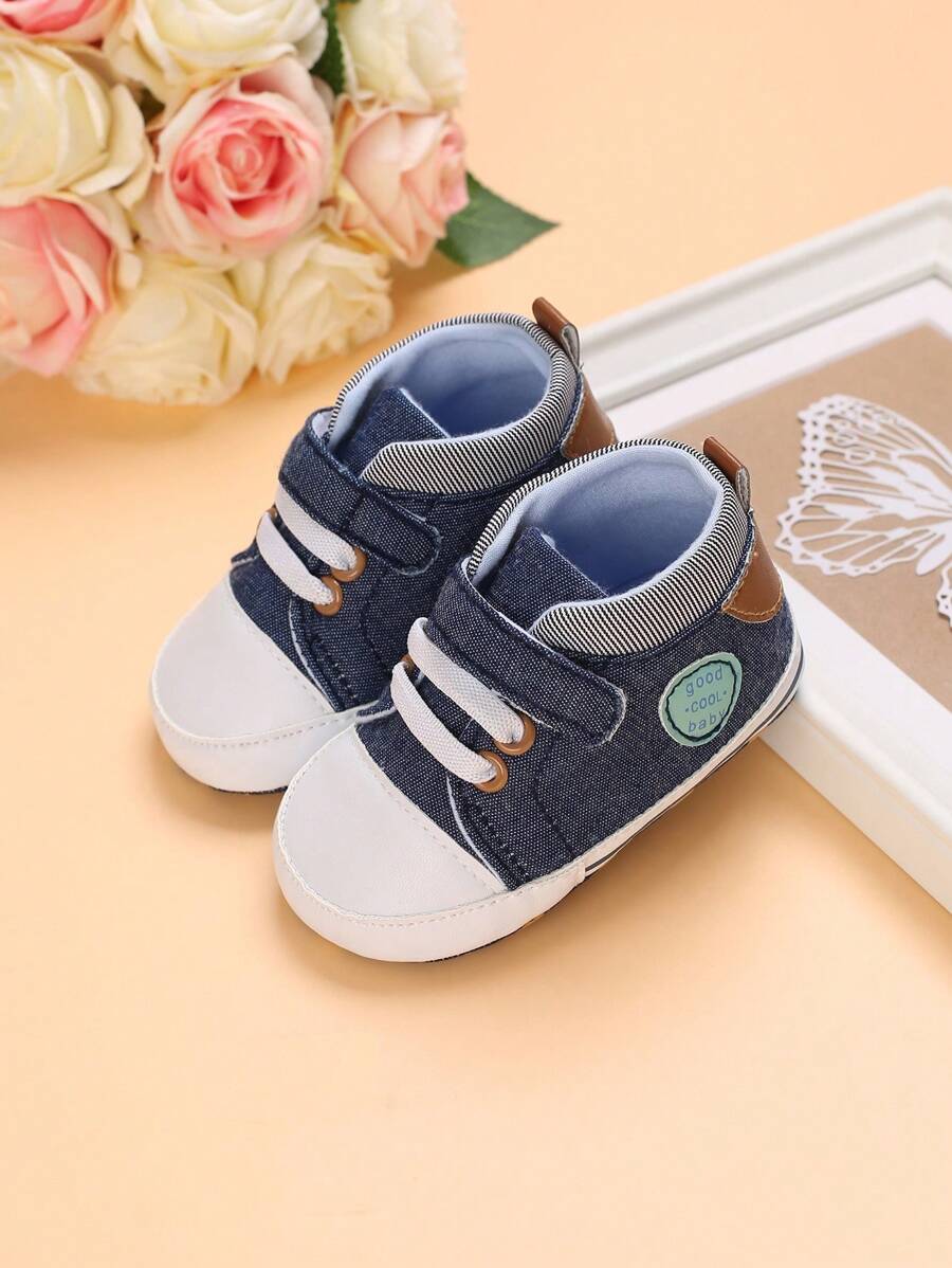 Bottes Bleues Pour Bébé Garçon Avec Autocollants D'alphabet