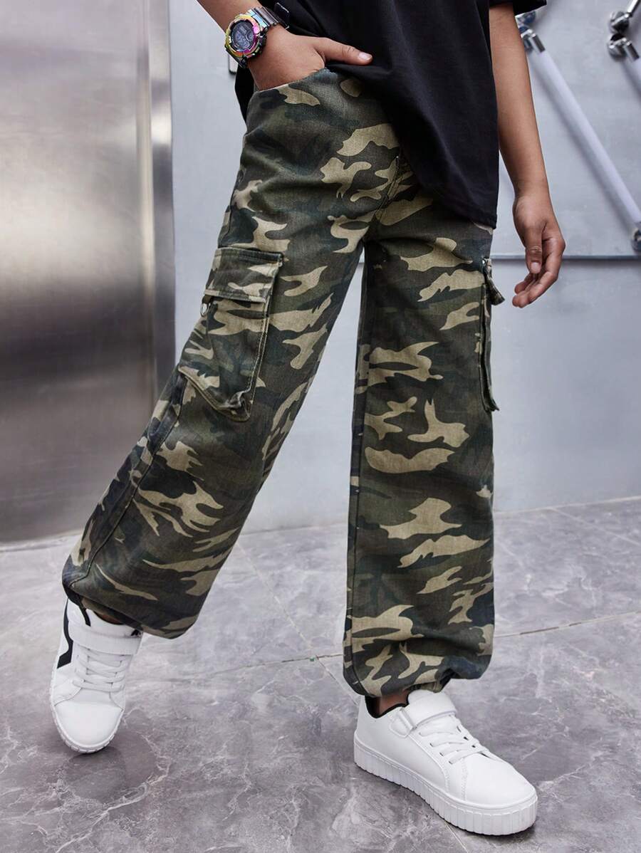 SHEIN Calça Denim Cargo de Algodão para Menino Adolescente, em modelo folgado de perna reta com padrão camuflado, para Roupas de Meninos Adolescentes de Primavera e Verão