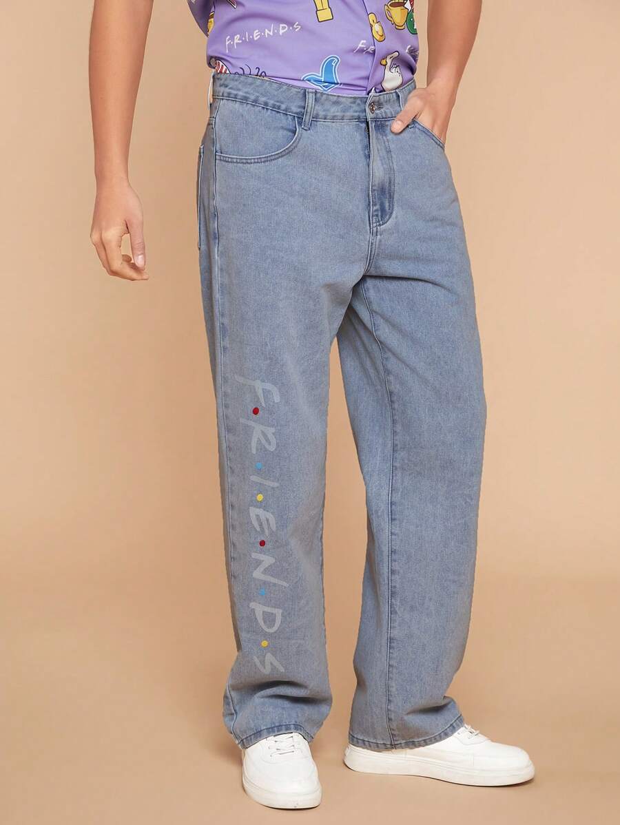 FRIENDS X SHEIN Jeans De Pierna Recta Con Cremallera Y Estampado De Letras Para Hombres