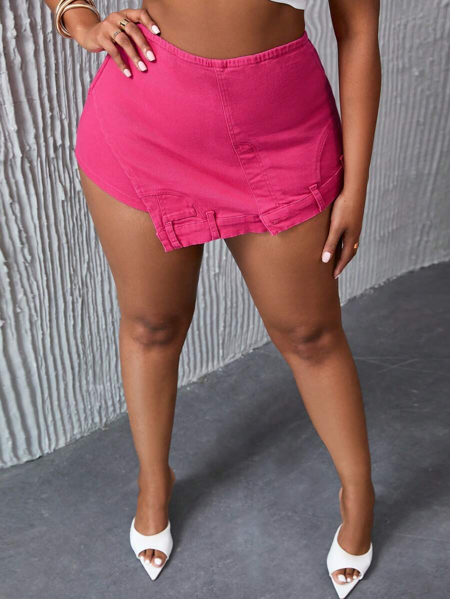 SHEIN SXY Plus Size Women's Fashionable Solid Color Denim Shorts