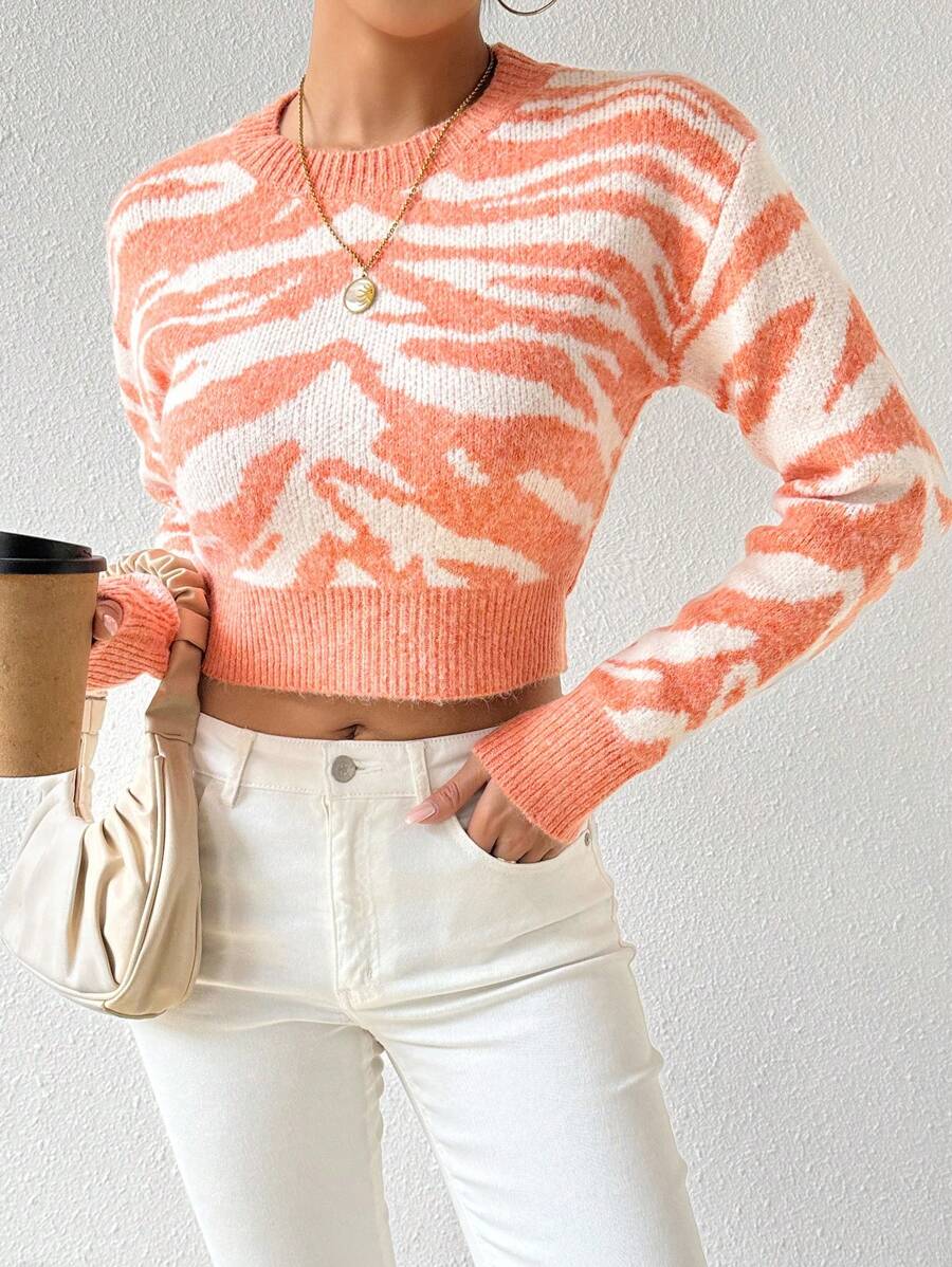 SHEIN LUNE Tiger Stripes Pattern Cropped Sweater
