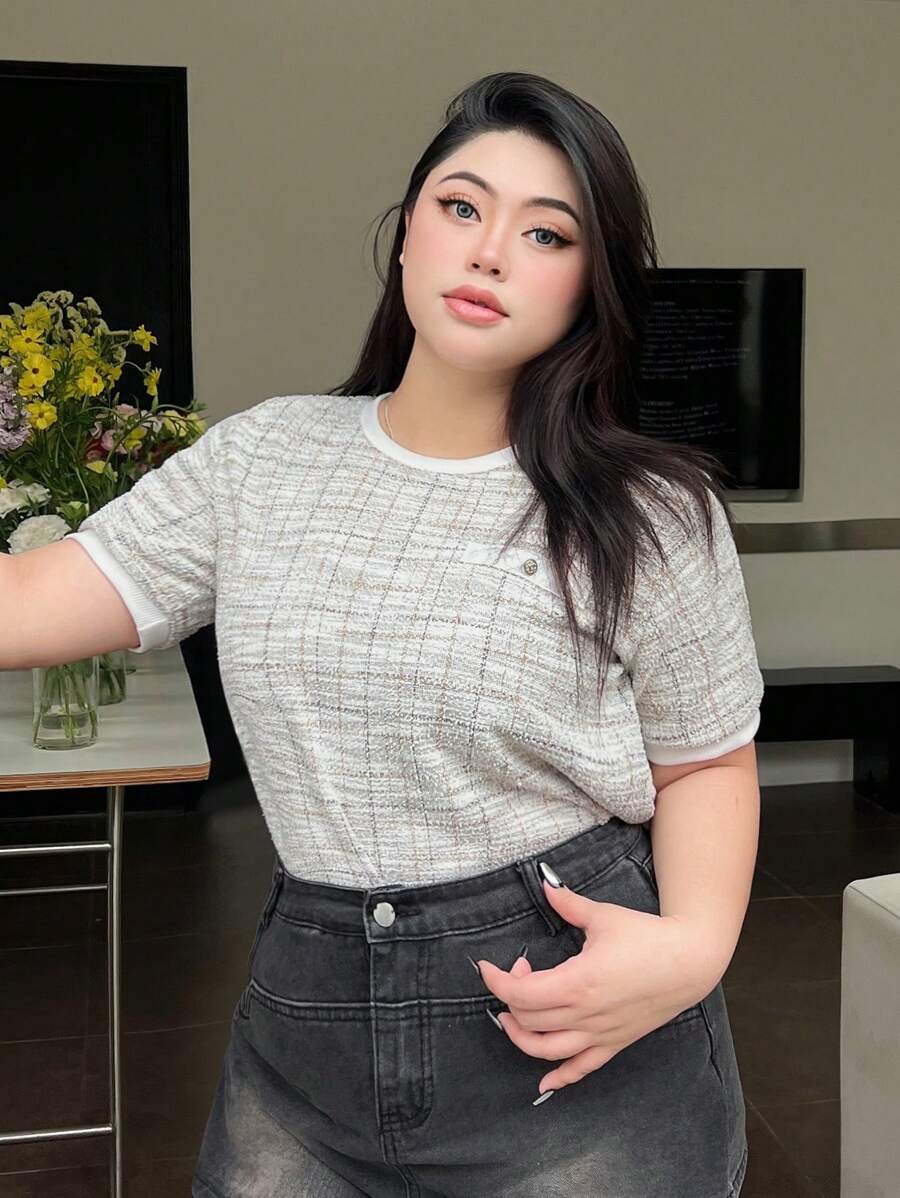 Dazy Petite Plus Plus Size Button Details Plaid Short Sleeve T-Shirt For Summer Casual Style