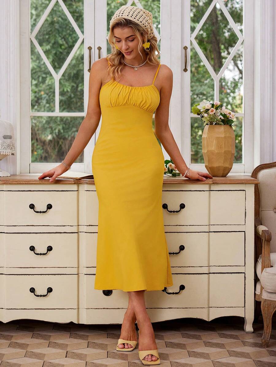 SHEIN Frenchy Dames Effen kleur Geplooide Zoom Spaghetti bandjes Jurken Voor Zomer