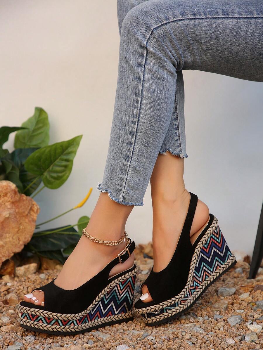 Spring/Summer New Women Fashionable Back Strap Wedge Sandals With Flower Print Packaging And Rope Decoration And Super High Thick Sole (Color Of The Packaging Flower Print Is Shipped Randomly)