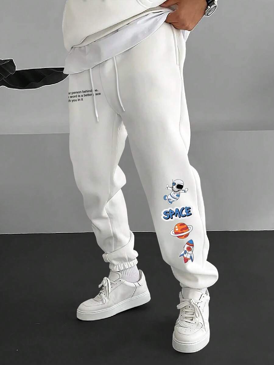 Manfinity Hypemode Pantaloni de trening bărbătești, lejeri, cu imprimeu de desene animate și slogan, cu șnur în talie, pantaloni de trening albi casual pentru ieșiri în oraș, cadouri pentru soț sau iubit, pentru întoarcerea la școală