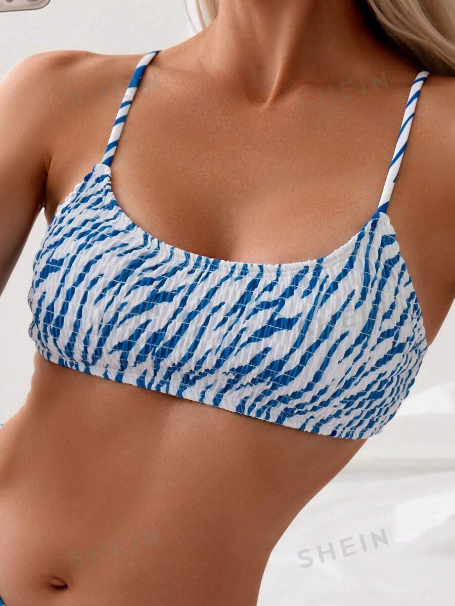SHEIN Swim Parte superior de traje de baño con estampado de diseño aleatorio para el verano