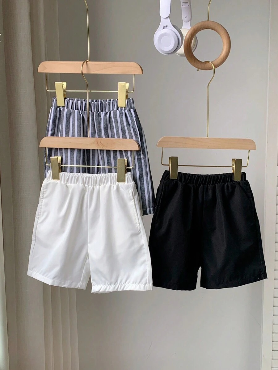 SHEIN 3 Stücke/set Junge Jungen Lässig Sportlicher Streetstyle Süße Ferien Weiße Bequeme Shorts, Gestreifte Shorts Und Schwarze Shorts, Geeignet Für Den Täglichen Gebrauch, Schulen, Reisen, Sport Im Frühling Und Sommer
