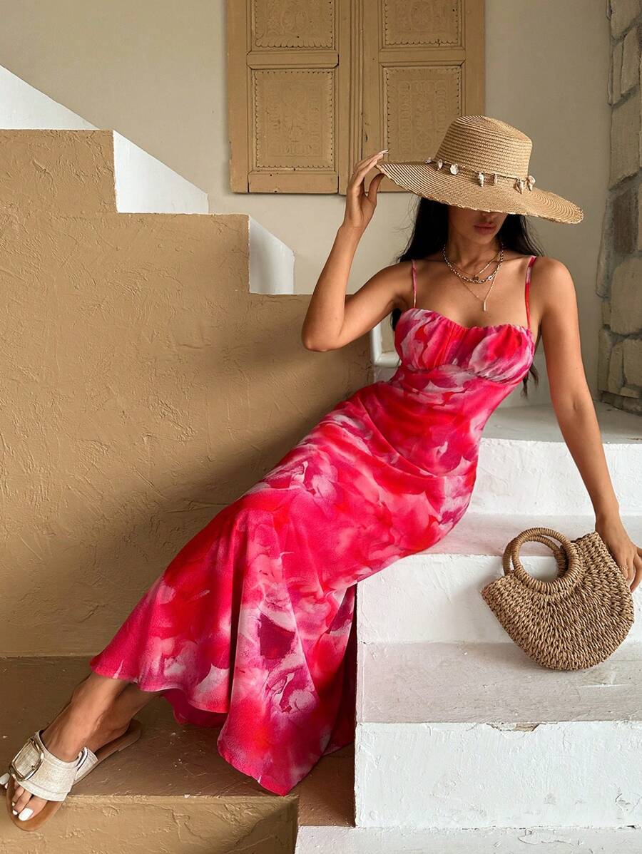 SHEIN Abito in chiffon con stampa floreale, dettagli cut out sulla schiena, design a coppa per il busto, spalline sottili