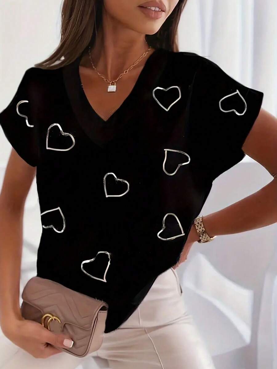 INAWLY Women Simple Heart Printed Short Sleeve T-Shirt For Daily Wear