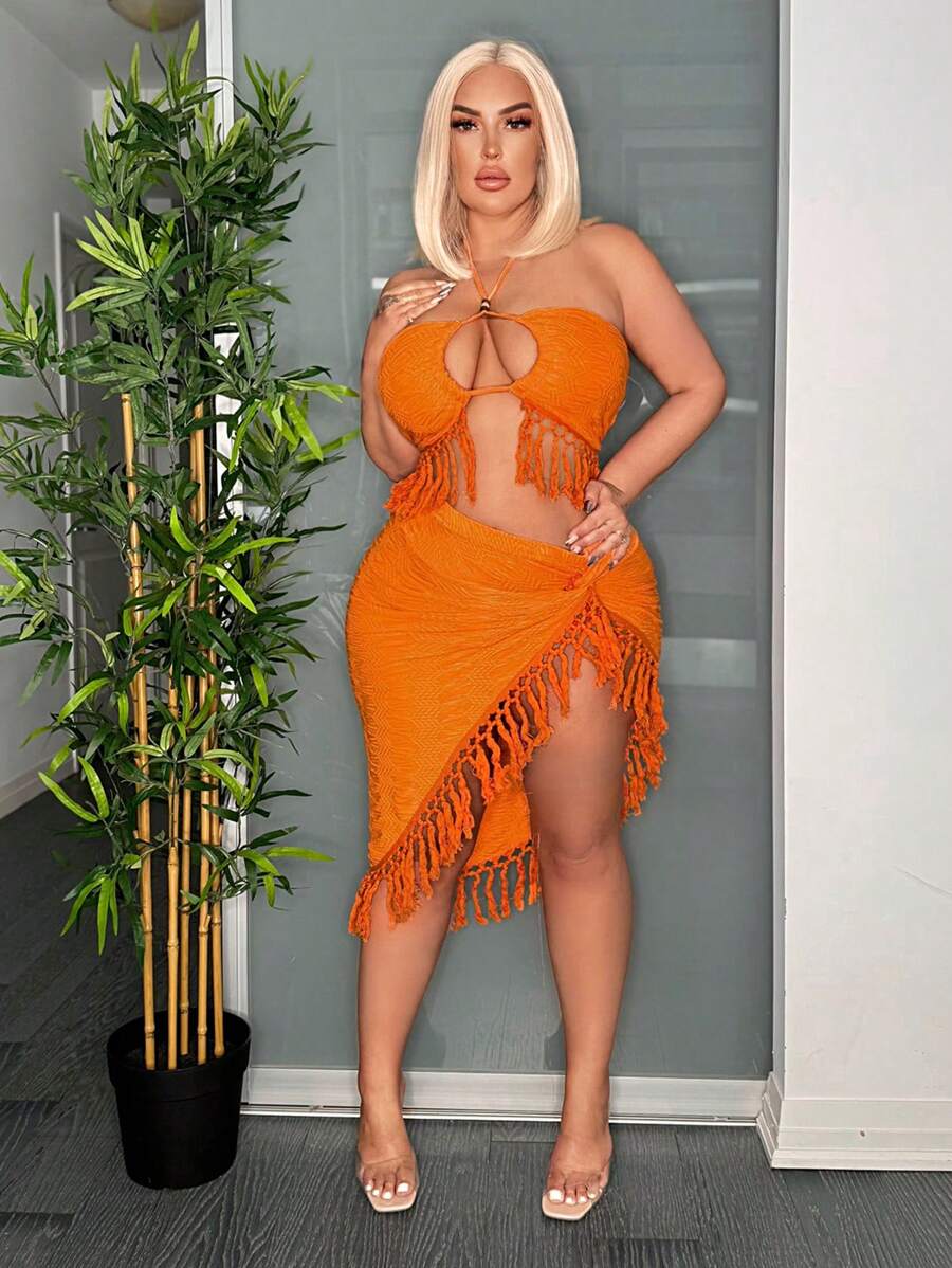 SHEIN SXY Plus Size Textured Fabric Tassel Fringe High Slit Skirt And Cropped Top Vacation Two-Piece