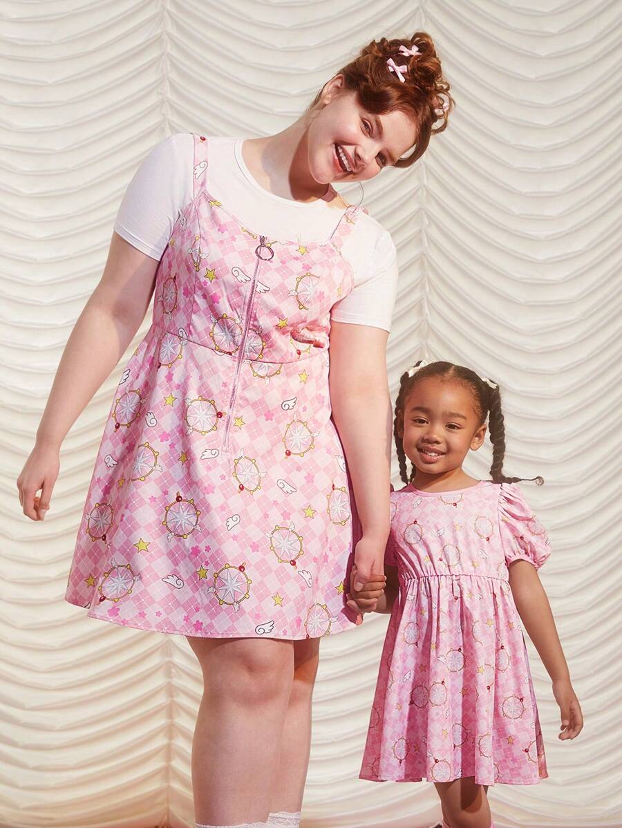 CARDCAPTOR SAKURA | SHEIN Kleine Mädchen 1 Stück Pink Cartoon und Karo Muster Puff Ärmel Kleid